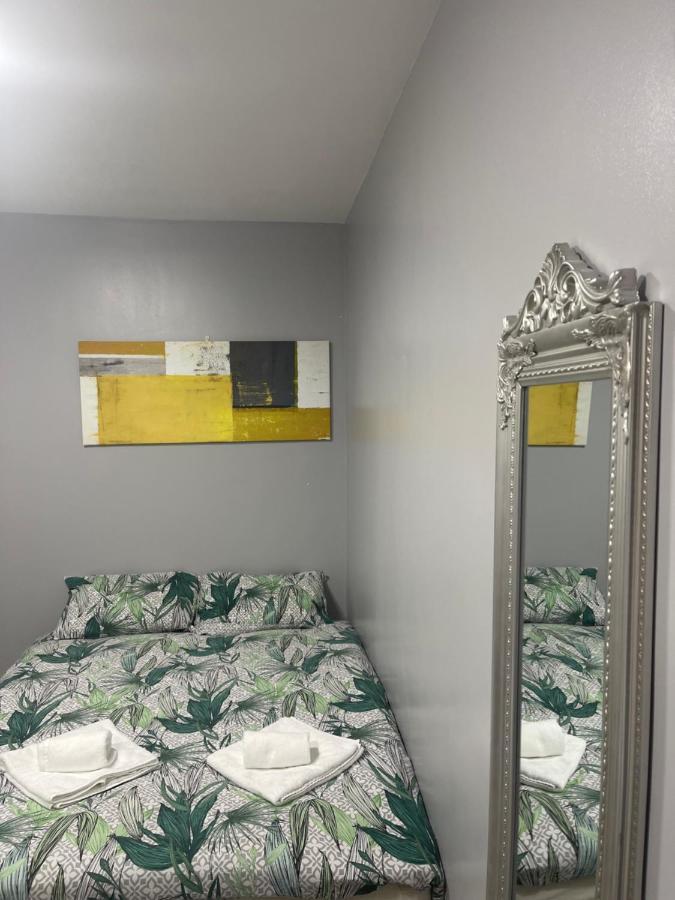 Grays Accommodation B&B Esterno foto