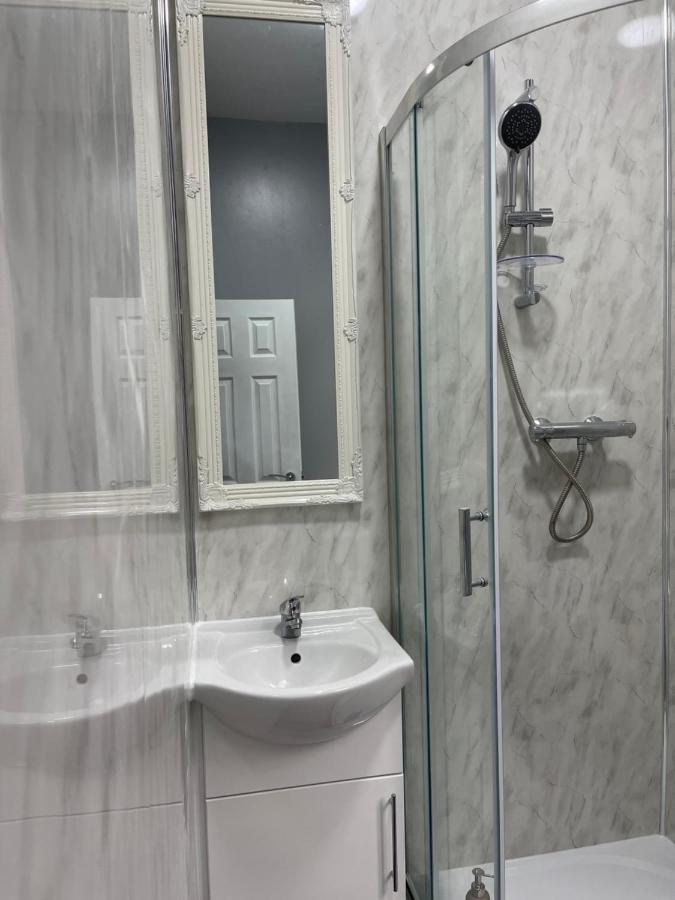Grays Accommodation B&B Esterno foto